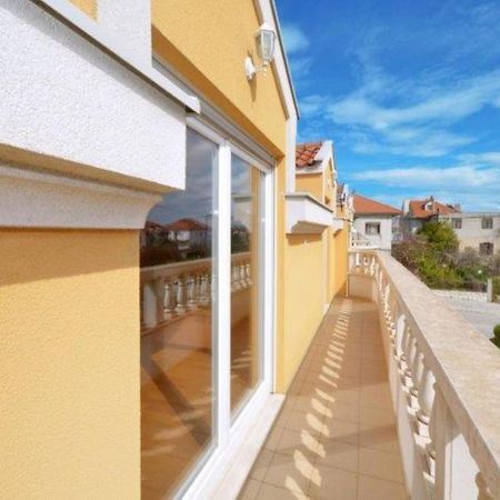 Apartment Franka Kastela Exterior photo